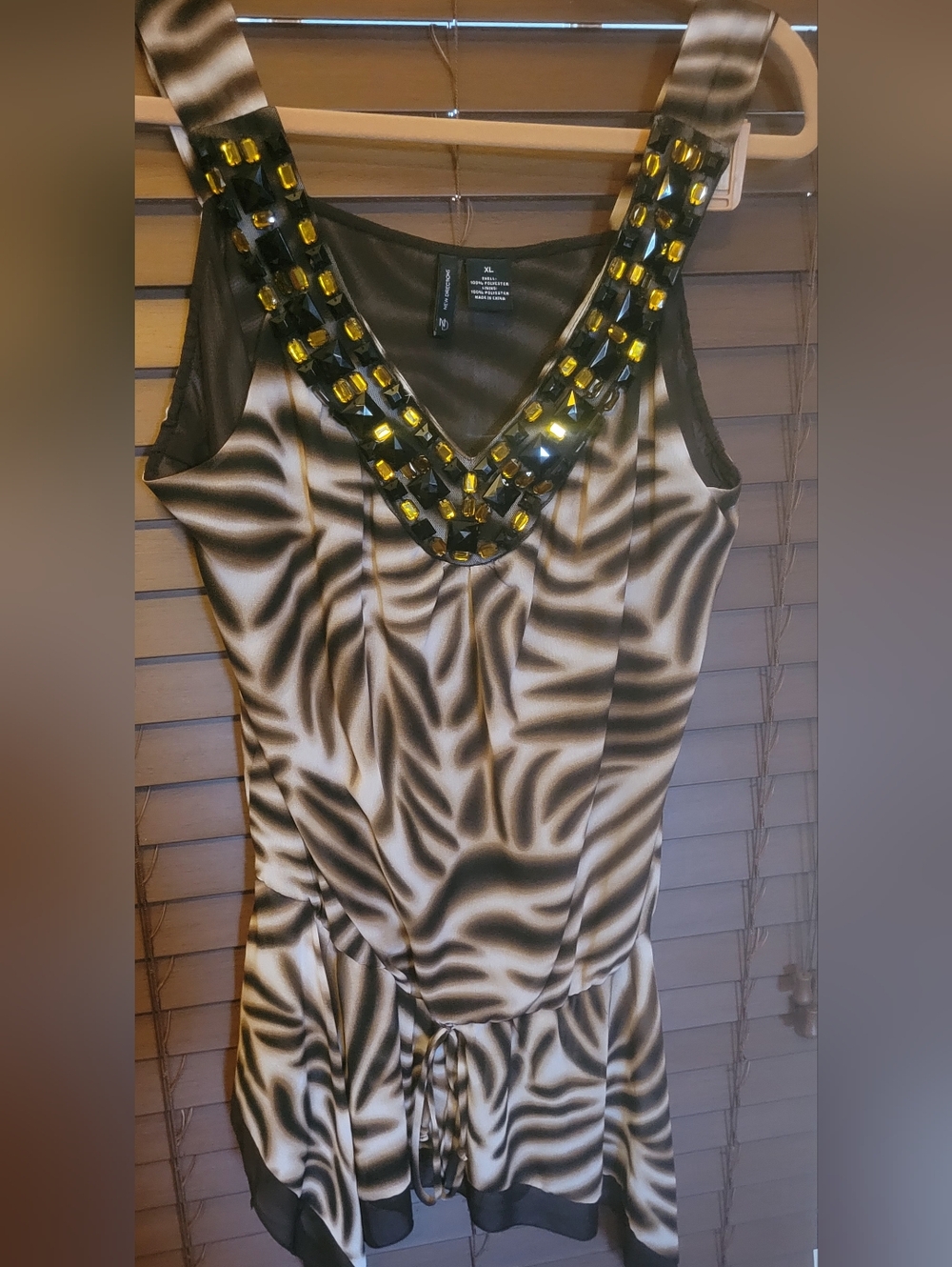 New Directions Sleeveless Shades Of Brown And Cream Jewel-Embellished Tank